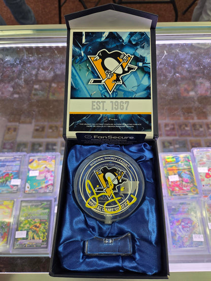 Jaromir Jagr Signed Crystal Puck