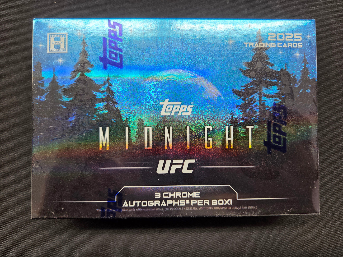 2025 Topps Midnight UFC Hobby Box